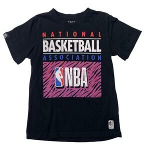 NBA Boys Medium Tee Shirt Black Red Blue Short Sleeve Cotton TShirt Logo